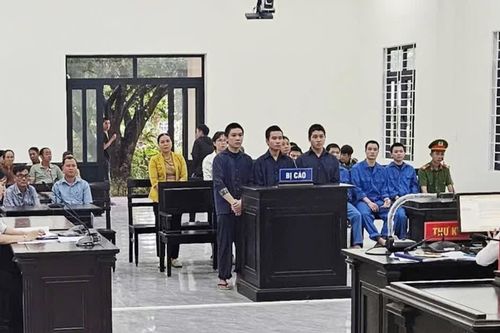 Gia Lai: 3 bị cáo lĩnh gần 13 năm tù vì ma túy