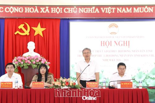 Phó Chủ tịch UBND tỉnh Trần Hòa Nam tiếp xúc cử tri xã Suối Dầu