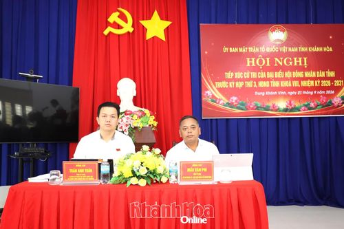 Đại biểu HĐND tỉnh tiếp xúc cử tri 2 xã Trung Khánh Vĩnh và Bắc Khánh Vĩnh