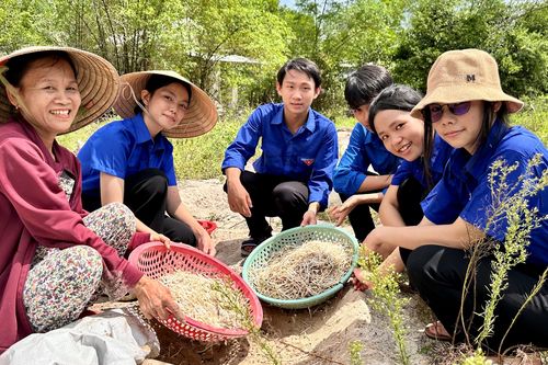 Học nghề đổ giá truyền thống