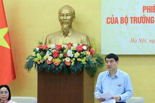 Phiên giải trình của Bộ trưởng Bộ Giáo dục và Đào tạo: Tạo chuyển biến chất lượng giáo dục thực chất