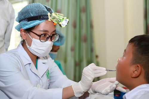 Mang hơi ấm y tế đến những bản làng vùng cao Lai Châu