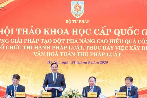 Để việc tuân thủ pháp luật trở thành chuẩn mực và giá trị chung của toàn xã hội