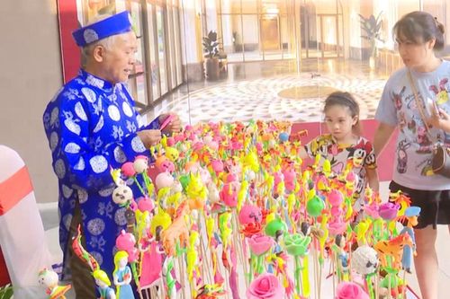 Giữ nét Trung thu cổ truyền trong nhịp sống hiện đại