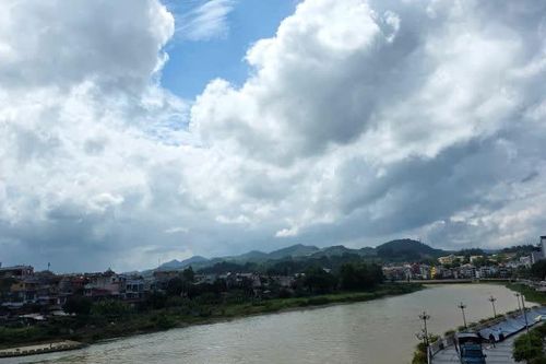 Ngày 22/9 ít mây, không mưa, sáng sớm có sương mù nhẹ vài nơi, ngày trời nắng