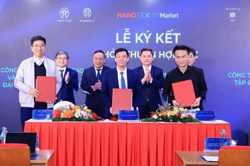 Ưu tiên phát triển các ngành công nghiệp có hàm lượng công nghệ và sản phẩm chủ lực