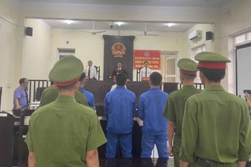 Hơn 21 năm tù cho nhóm đối tượng góp tiền mua ma túy cùng sử dụng