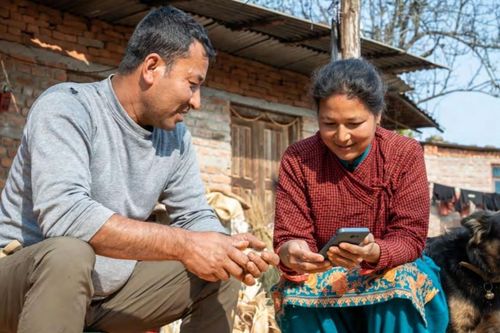 Giá smartphone tăng cản trở phổ cập Internet di động