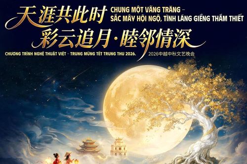 'Chung một vầng trăng, Sắc mây hội ngộ, Thắm tình láng giềng'