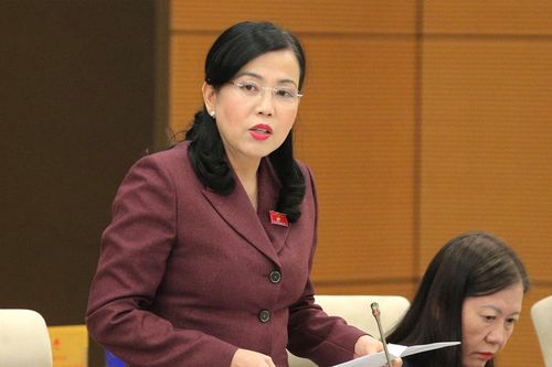 Thiếu sách giáo khoa là 'sự cố lớn, chưa từng xảy ra'