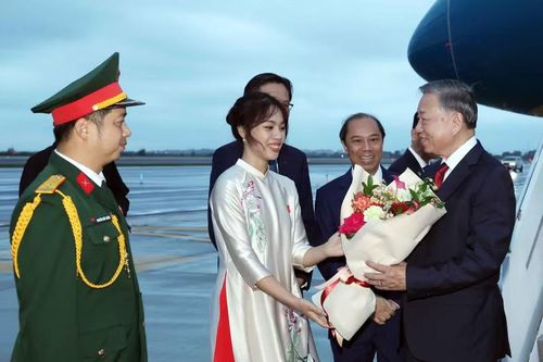 Tổng Bí thư, Chủ tịch nước Tô Lâm tới New York, bắt đầu các hoạt động tại Hoa Kỳ