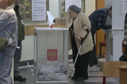 Đảng Nước Nga Thống nhất dẫn đầu bầu cử Duma Quốc gia Nga