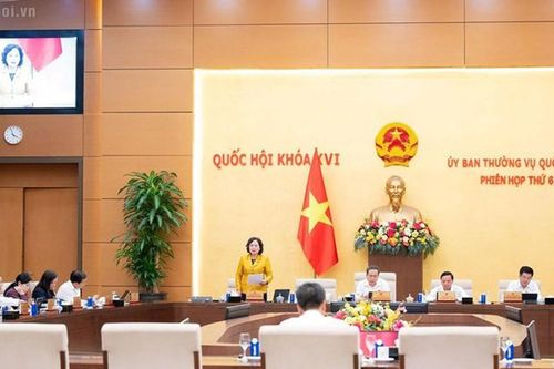 Cử tri lo bữa ăn bán trú, kiến nghị tăng trách nhiệm quản lý