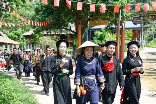 Thí sinh Hoa hậu Việt Nam 2026 tìm hiểu về đám cưới truyền thống của người Tày
