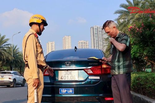 Hà Nội siết xe tập lái trên đường, tăng kiểm tra từ sân tập đến thực tế giao thông