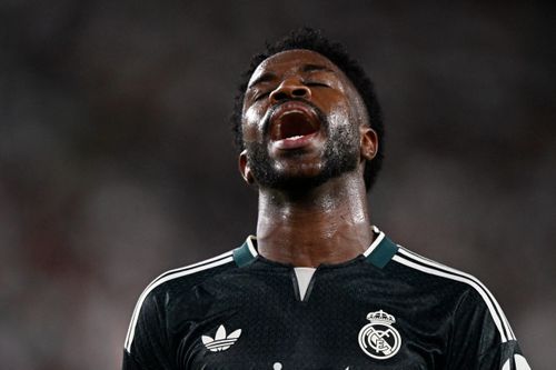 Mourinho hết kiên nhẫn với Vinicius