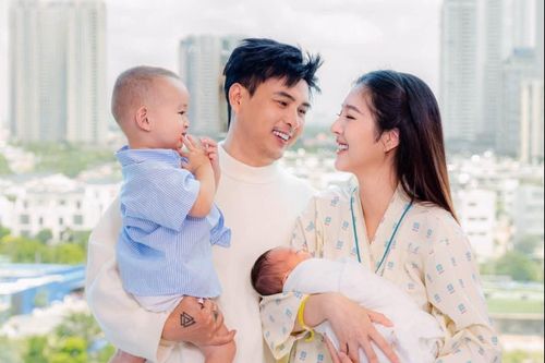 Vợ Hồ Quang Hiếu sinh con thứ 2