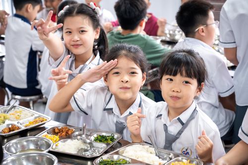 Dự kiến tiền ăn bán trú của học sinh Hà Nội cao nhất 50.000 đồng
