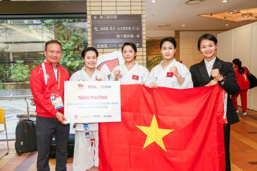 Ngọc Trâm và các đồng đội được thưởng lớn sau chiếc HCV ASIAD 20