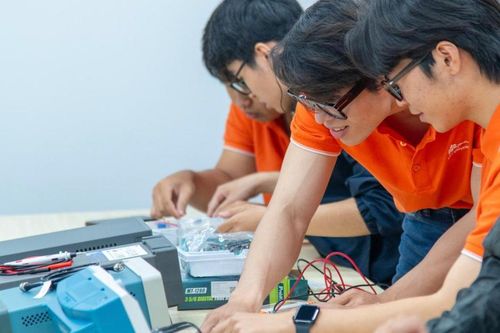 Đề xuất chính sách học bổng đối với HS, SV và học viên được tuyển chọn đi học tập, nghiên cứu tại nước ngoài trong lĩnh vực giáo dục