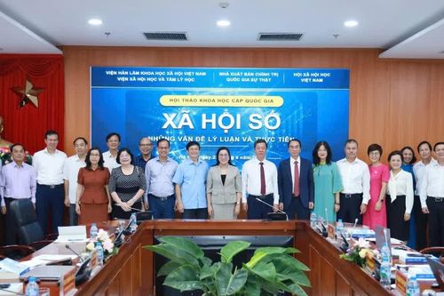 Thúc đẩy phát triển xã hội số theo hướng bao trùm, an toàn và lấy con người làm trung tâm