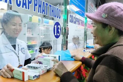Đề xuất Bảo hiểm y tế chi trả thêm 129 thuốc y học cổ truyền, góp phần giảm gánh nặng tài chính cho người bệnh