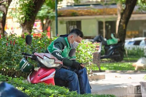 Khoảng trống an sinh xã hội trong thị trường việc làm nền tảng
