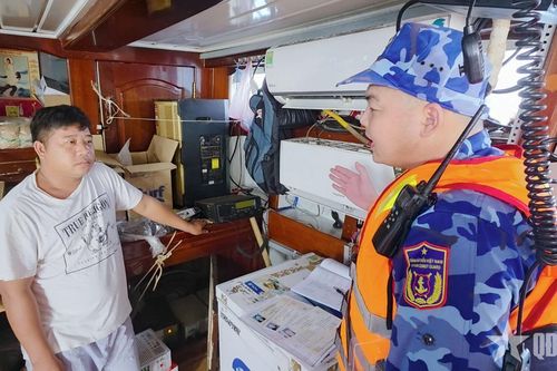 Những 'điểm gác' giữa trùng khơi