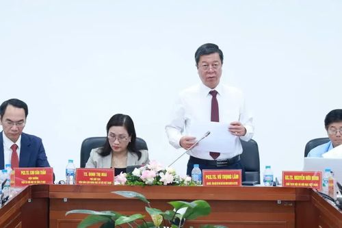 Xây dựng xã hội số, công nghệ phải hướng tới phục vụ con người