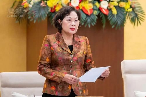 Đề nghị rà soát kỹ việc miễn thuế cho đơn vị cung cấp suất ăn trường học, bệnh viện