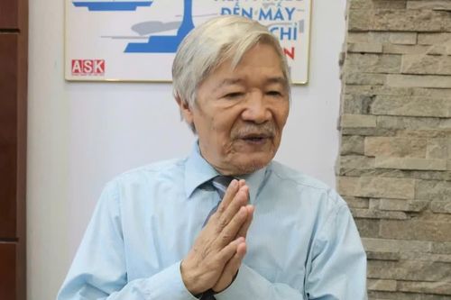 Nhà phê bình văn học nói gì về bài thơ 'Bắt nạt' trong sách giáo khoa?