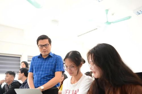 Trường ĐH Sư phạm Huế bứt phá trong đào tạo giảng viên bằng tiếng Anh
