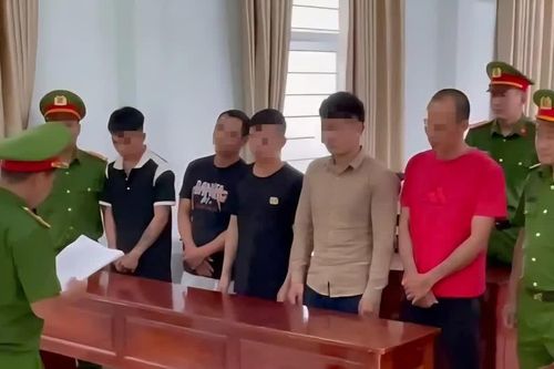 Từ xích mích tính tiền cà phê, gọi hàng chục đối tượng mang hung khí đến hỗn chiến