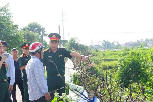 Lần tìm nơi an táng 64 liệt sĩ pháo cao xạ hy sinh trong trận bom năm 1966