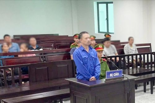 Đâm chết người vì bị chửi 'ăn chực'