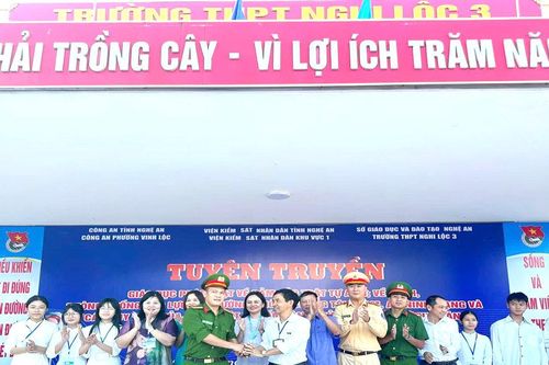 Dựng 'lá chắn' an toàn từ mỗi học sinh