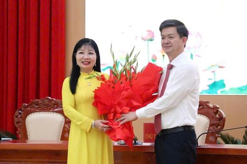 Bà Trần Thị Thanh Hương được bầu làm Chủ tịch HĐND tỉnh An Giang
