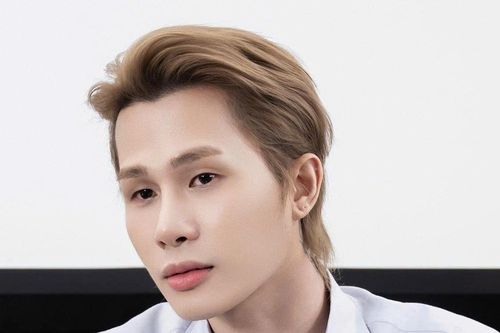 Tòa tuyên ca sĩ Jack-J97 được nhận con gái, có quyền chăm sóc