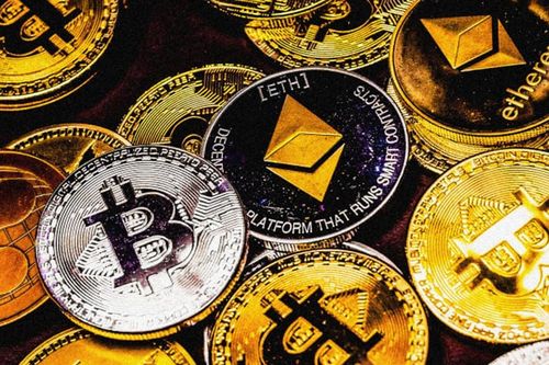 Bitcoin lên đỉnh 8 tháng, 'mùa đông tiền số' đã kết thúc?