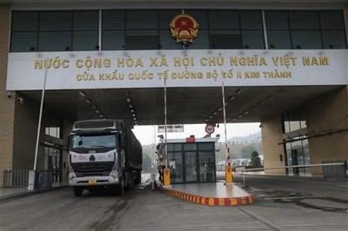 Lào Cai mở rộng vai trò trên hành lang logistics xuyên biên giới