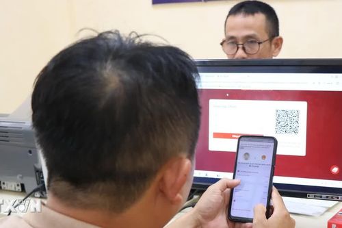 Đưa dịch vụ công trực tuyến đến gần dân: Những mô hình thiết thực
