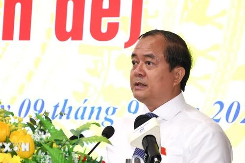 Phê chuẩn kết quả bầu, miễn nhiệm Chủ tịch Hội đồng Nhân dân tỉnh Tây Ninh