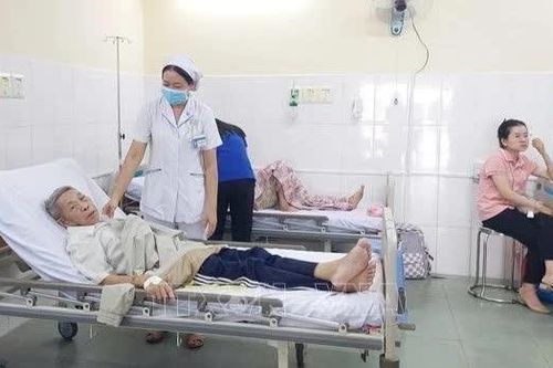 Giảm tải tuyến trên, đưa y tế chuyên sâu đến gần người dân