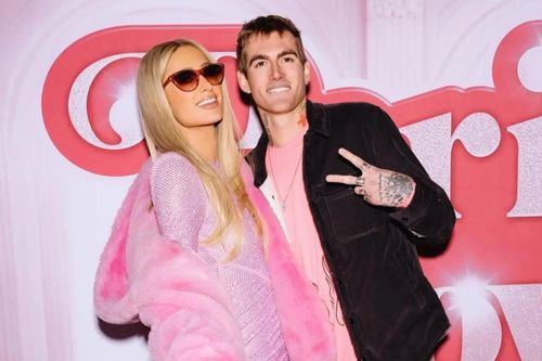 Paris Hilton đau lòng tiễn biệt Presley Gerber