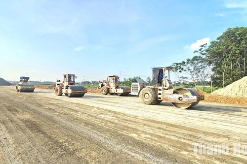 Nhanh chóng đưa các công trình giao thông trọng điểm về đích