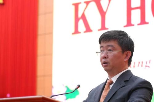 Quảng Trị có tân Chủ tịch UBND tỉnh 43 tuổi