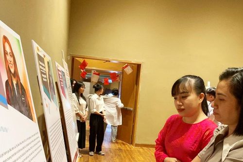 Triển lãm tôn vinh phụ nữ trong khoa học