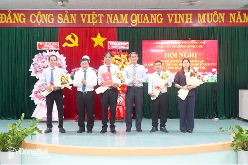 Thành lập Chi bộ Tổ hợp tác dịch vụ tham quan vườn Bình Lộc