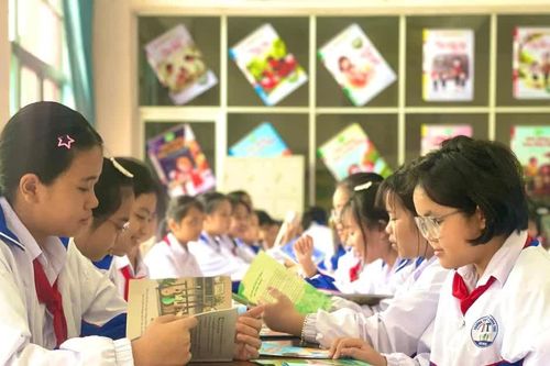 Thư viện Pleiku tổ chức chương trình ngoại khóa “Tết Trung thu cùng trang sách”