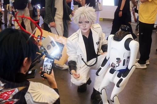 Trung Quốc mở bán robot cá nhân giá gần 3.000 USD, lắp ráp chỉ 2,5 phút